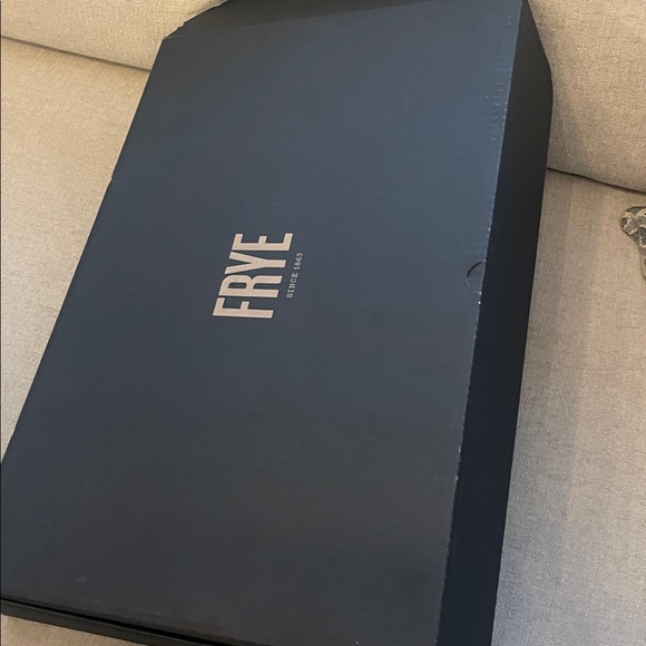 FRYE Campus 14L Tall Boots- 8.5 - Picture 4 of 7